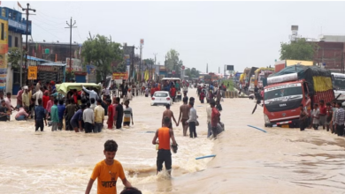 Photo of यूपी : भारी बारिश और नेपाल से छोड़े गए पानी के बाद बाढ़ में घिरे यूपी के 800 गांव