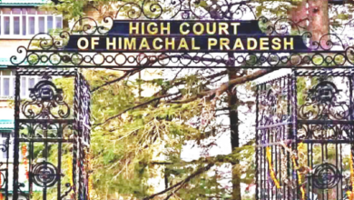 Photo of हिमाचल प्रदेश: एक तारीख को पेंशन के लिए हाईकोर्ट पहुंचे सेवानिवृत्त कर्मी, सरकार को नोटिस