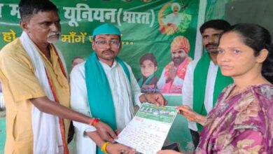 Photo of यूपी:  सीएम योगी के नाम खून से लिखा पत्र, फिर भी न हुई सुनवाई