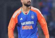 Photo of वरुण चक्रवर्ती पहली बार बने कप्तान,T20 टूर्नामेंट में इस टीम को चैंपियन बनाने की मिली जिम्मेदारी