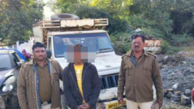 Photo of अवैध कबाड़ परिवहन पर पुलिस की कार्रवाई, पिकअप जब्त कर चालक को गिरफ्तार किया