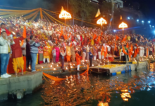 Photo of महेश्वर में महामृत्युंजय शिव रथयात्रा में दिखा सुंदर नजारा, महाआरती से शिवमय हुआ नगर