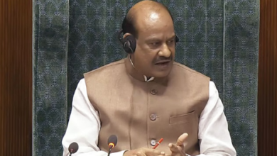 Photo of लोकसभा: सदन में बात कर रहे सांसदों को स्पीकर ओम बिरला ने डांटा, वित्त मंत्री ने पेश किया इकोनॉमिक सर्वे