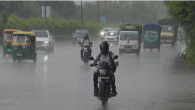 Photo of दिल्ली-एनसीआर में झमाझम बारिश ने बढ़ाई ठिठुरन, यलो अलर्ट के बीच जानें कब मिलेगी राहत