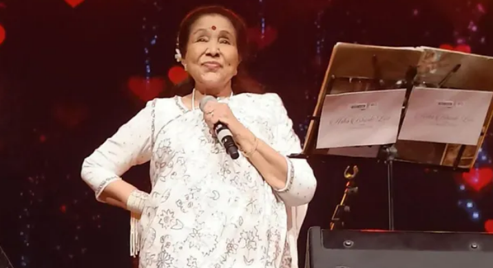 Photo of Asha Bhosle के निधन पर गम में डूबा हॉलीवुड