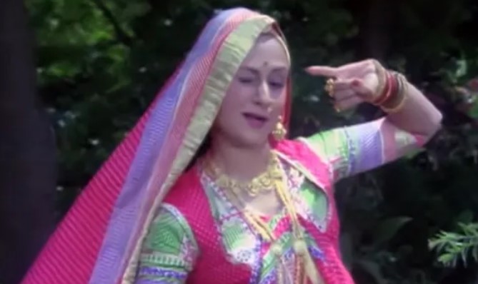 Photo of 47 साल बाद भी Jaya Bachchan के इस चुलबुले गाने पर बनती हैं खूब रील्स
