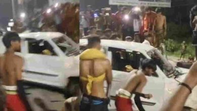 Photo of  रुड़की: कांवड़ खंडित होने पर यात्रियों का फूटा गुस्सा, कार में कर दी तोड़फोड़